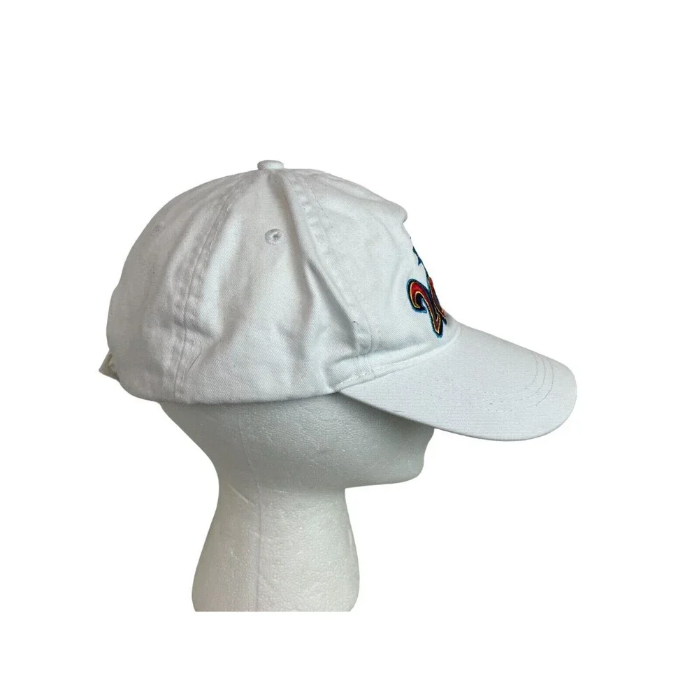 VTG 2010 Disney Parks White Adjustable Hat Adult Baseball Cap